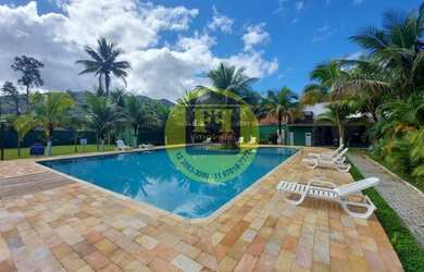 Imagem: A casa em condomínio possui 4 Dormitórios, 4 Banheiros, 3