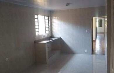 Imagem: A casa possui 2 Dormitórios, 1 Banheiro, 63m² de Área e