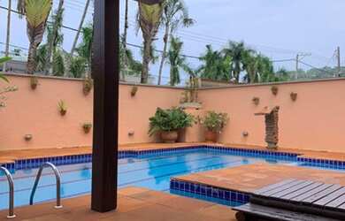 Imagem 2: Condominio a 70 metros no canto nobre da praia de Juquehy