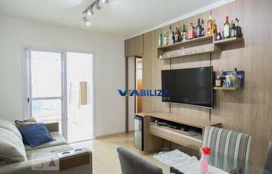 Imagem: O apartamento possui 2 Dormitórios, 1 Banheiro, 1 Vaga na garagem