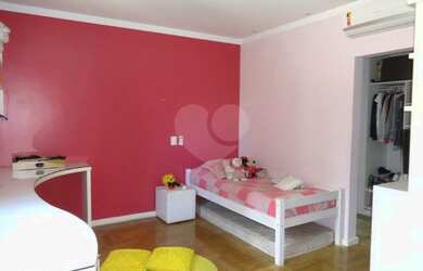 Imagem 16: Esquina Maravilhosa. Churrasqueira, 500m² de Área, 4 Vagas na garageme4...