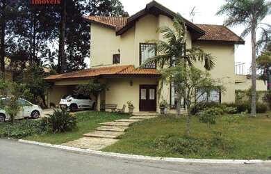 Imagem: A casa em condomínio possui 3 Dormitórios, 5 Banheiros, 4