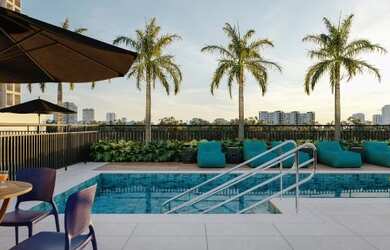 Imagem 4: Lançamento Tatuapé. Piscina, Churrasqueira, Área de serviçoe43m²...