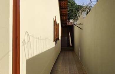 Imagem 3: Casa Térrea para venda possui 250 metros quadrados com 3 quartos sendo...