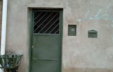 Imagem: A casa possui 2 Dormitórios, 2 Banheiros, 64m² de Área e