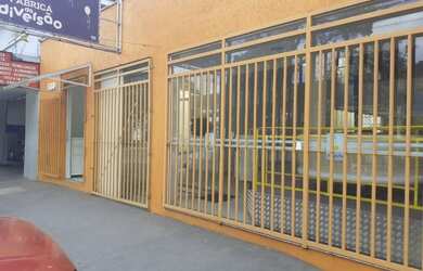 Imagem: O depósito possui 354m² de Área e está localizado em Centro