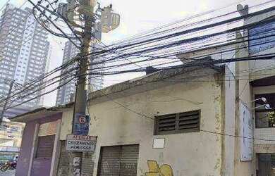 Imagem: O depósito possui 380m² de Área e está localizado em Centro