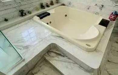 Imagem: A casa em condomínio possui 4 Dormitórios, 2 Banheiros, 125m²