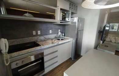 Imagem: O studio possui 1 Dormitório, 1 Banheiro, 1 Vaga na garagem