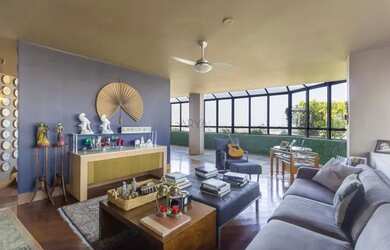 Imagem: O apartamento na cobertura possui 4 Dormitórios, 5 Banheiros