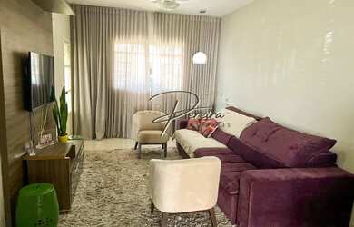 Imagem: A casa em condomínio possui 2 Dormitórios, 2 Banheiros, 3