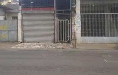 Imagem: O depósito possui 50m² de Área e está localizado em Brotas