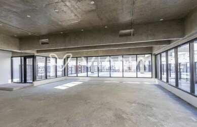 Imagem: O depósito possui 779m² de Área e está localizado em Pinheiros