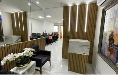 Imagem: O depósito possui 2 Vagas na garagem, 66m² de Área e está