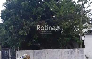 Imagem: O terreno possui 12m² de Área e está localizado em Santa