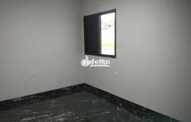 Imagem 11: Casa no condomínio Terras Alpha disponível para venda em Uberlândia...