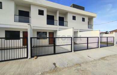 Imagem: A casa em condomínio possui 2 Dormitórios, 2 Banheiros, 1