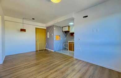 Imagem 4: Apartamento para Locação em Porto Alegre, Santana, 2 dormitórios, 1...