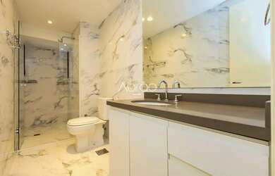 Imagem 12: Cobertura de Alto Padrão com Piscina e 4 Quartos no Ecoville 362 m²...