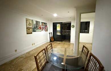 Imagem: O apartamento possui 2 Dormitórios, 3 Banheiros, 2 Vagas na