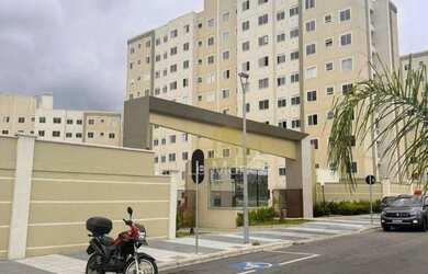 Imagem: O apartamento possui 2 Dormitórios, 1 Banheiro, 1 Vaga na garagem