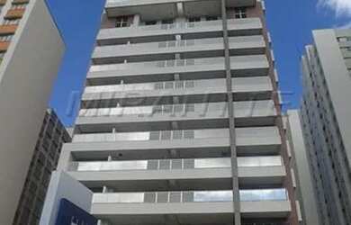 Imagem: O depósito possui 1 Vaga na garagem e 65m² de Área e está