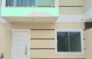 Imagem: A casa possui 2 Dormitórios, 3 Banheiros, 1 Vaga na garagem