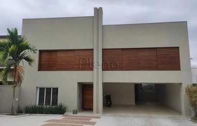 Imagem: A casa em condomínio possui 4 Dormitórios, 5 Banheiros, 5