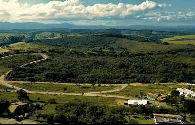 Imagem: O terreno possui 500m² de Área e está localizado em São