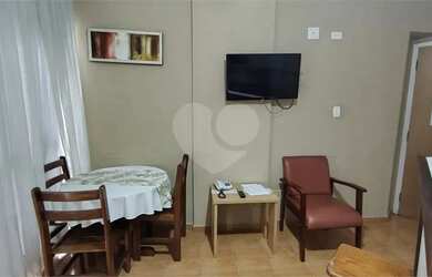 Imagem: O studio possui 1 Dormitório, 1 Banheiro, 1 Vaga na garagem