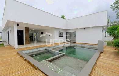 Imagem: Casa térrea em Senador Canedo com 4 Suítes