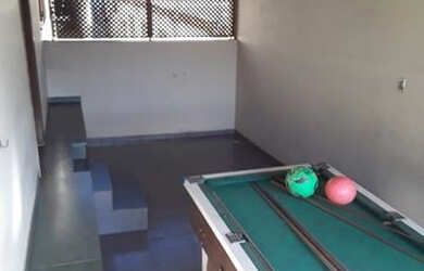 Imagem 6: Casa semi-mobiliada com cobertura e churrasqueira na Av. Olegário Maciel,...