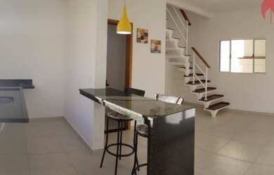 Imagem: A casa em condomínio possui 2 Dormitórios, 2 Banheiros, 1