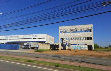 Imagem: O depósito e está localizado em Zona Industrial, Sorocaba