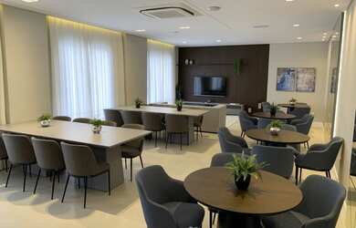 Imagem: O apartamento possui 2 Dormitórios, 2 Banheiros, 2 Vagas na