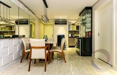 Imagem: O apartamento possui 3 Dormitórios, 4 Banheiros, 2 Vagas na