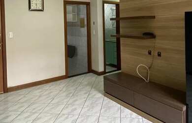 Imagem: O apartamento possui 3 Dormitórios, 2 Banheiros, 1 Vaga na