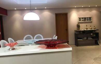 Imagem: O apartamento possui 2 Dormitórios, 4 Banheiros, 3 Vagas na