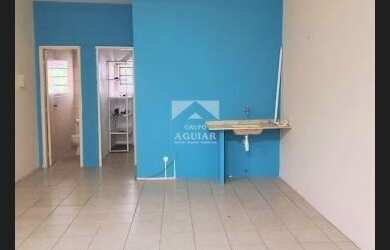 Imagem: O depósito possui 5 Vagas na garagem, 50m² de Área e está