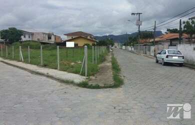 Imagem: O terreno possui 600m² de Área e está localizado em Ponte