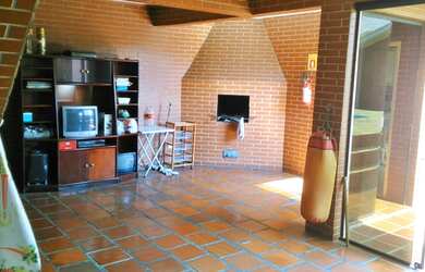 Imagem 4: Casa 140 m² Fazendinha. Piscina, 140m² de Área, 2 Vagas na garageme3...