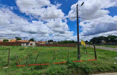 Imagem: O terreno possui 245m² de Área e está localizado em Angelim