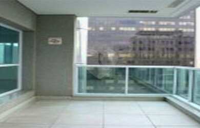 Imagem: O depósito possui 5 Vagas na garagem, 246m² de Área e está