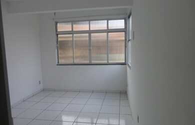 Imagem: O apartamento possui 1 Dormitório, 1 Banheiro, 70m² de Área