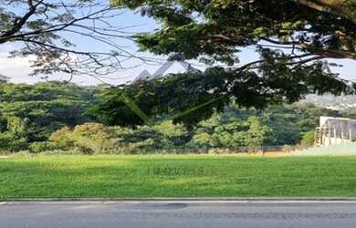 Imagem 5: SANTANA DE PARNAÍBA - Terreno Padrão - ALPHAVILLE