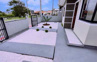 Imagem 2: Casa unifamiliar em obras no padrão das fotos em São José