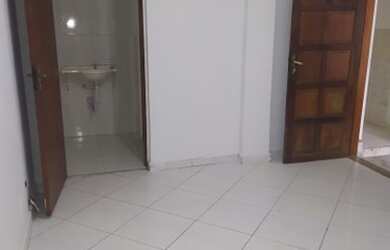 Imagem 5: Entrada Individual. Quarto e Cozinha. Aceita Depósito