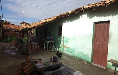 Imagem 2: Vendo casa ou Terreno. Piscina, 2 Banheirose2 Dormitórios