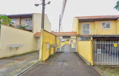 Imagem: A casa em condomínio possui 2 Dormitórios, 2 Banheiros, 2