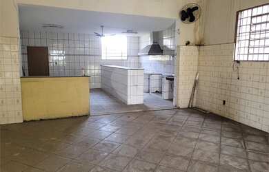 Imagem 2: Salão Comercial Casa à Venda no Jardim Pacaembu - Jundiaí